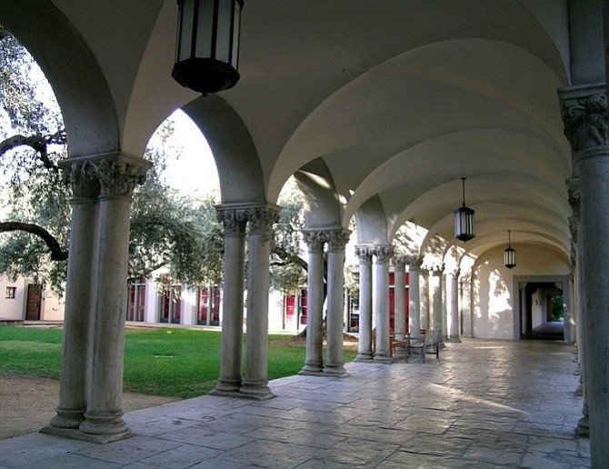 Caltech, USC Move Up in World University Ranking; UCLA