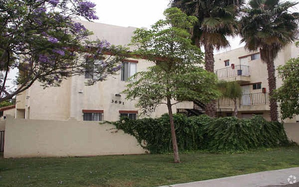 Photo detail