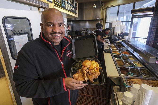 Comfort Food Keeps Customers Coming To Dulan S Los Angeles Business Journal