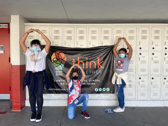 Think Together held its annual Lights on Afterschool celebration to highlight the positive impact afterschool programs have on students. Edison International, a longtime supporter of Think Together, participated as a corporate partner and funder.