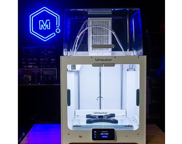 The Ultimaker S5 3D printer will be deployed to NAVAIR bases across the country