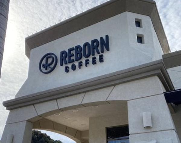 Reborn Coffee's café in Corona del Mar