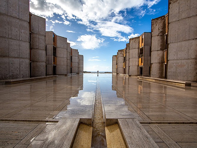 Both the Salk Institute, shown, and its neighbor on Torrey Pines Mesa, Scripps Research, are pursuing promising research into HIV.
File Photo Courtesy of Salk Institute.